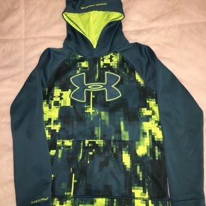 boys Under Armour storm1 dry fit hoodie size large